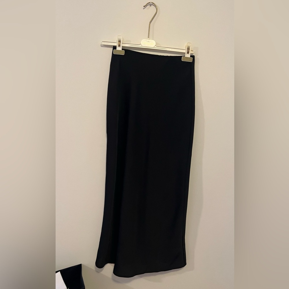 MIDI ASOS satin skirt in black